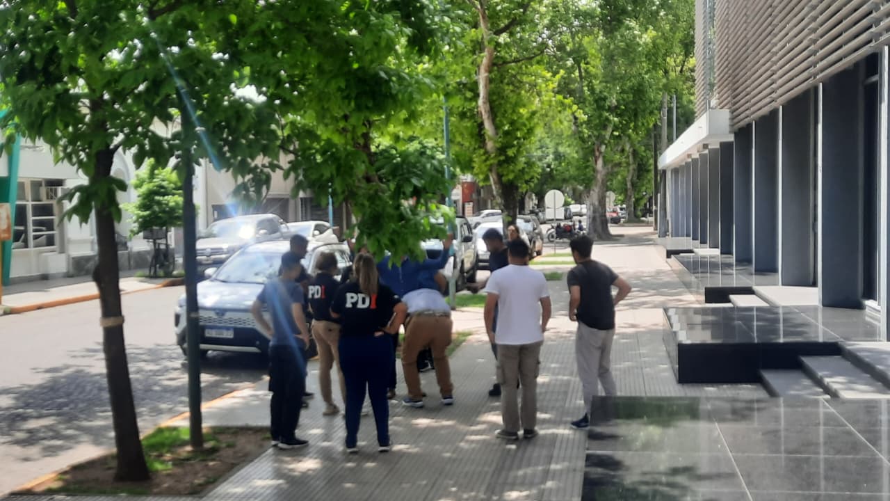 Gran revuelo en Tribunales de Rafaela: detuvieron a un empleado del poder judicial